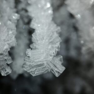 White Fused Alumina White Corundum 5 Alumina crystals in process