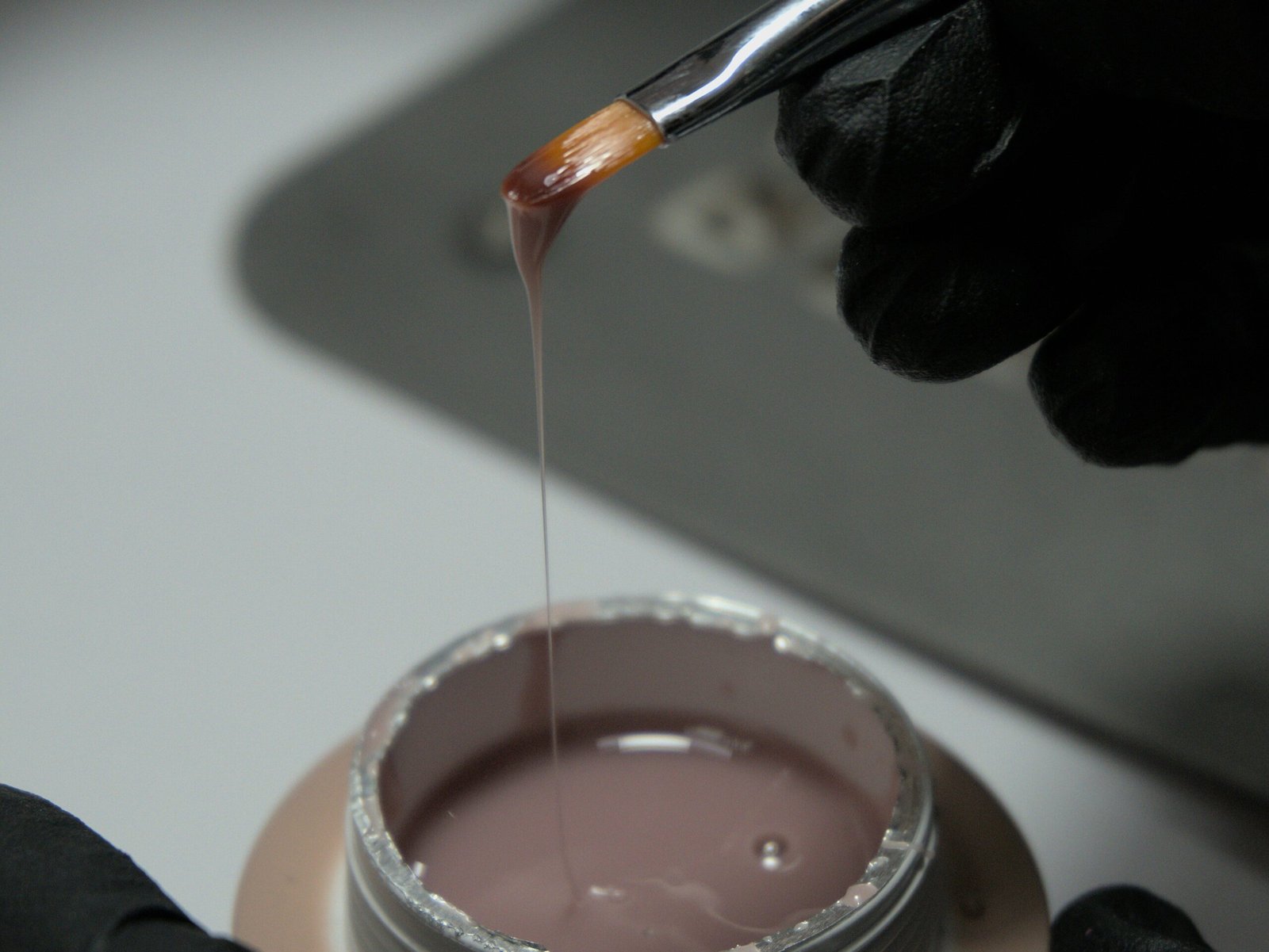 Cross-section of alumina ceramic demonstrating thermal and chemical resistance