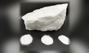 white corundum